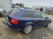 Audi A6 quattro 