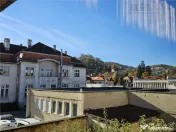 Apartament 3 camere la casa, 200 m de Poarta Schei 