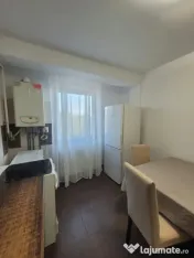 Apartament cu 3 camere, 65 mp, balcon și parcare, strada Co 