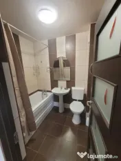 Apartament cu 3 camere, 65 mp, balcon și parcare, strada Co 