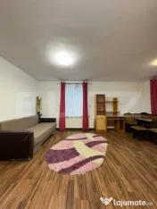 Apartament de închiriat 2 camere, 50mp, 2 balcoane, zona M? 