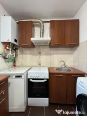 Apartament de închiriat 2 camere, 50mp, 2 balcoane, zona M? 