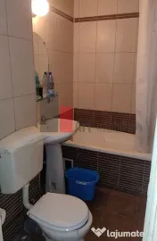 Vânzare apartament 2 camere semidecomandat Piața Progresul 