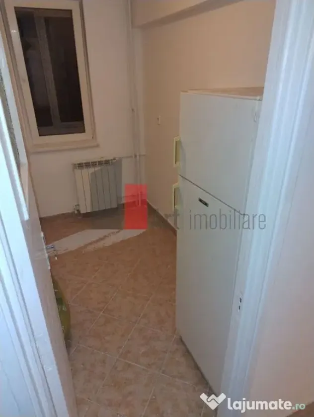 Vânzare apartament 2 camere semidecomandat Piața Progresul - Bucuresti (Bucuresti-Ilfov)