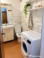 Apart 3 camere, decomandat, etaj 2/4, mobilat, utilat, zona Grivitei! 