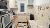 Vand apartament 3 camere decomandat in Deva, ultracentral (I. Maniu) 