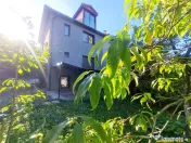 Vila cu etaj, curte proprie si livada, parcare interioara, B 