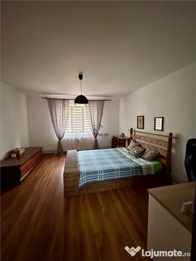 Casa Individuala 6 Camere Cu 2 Intrari Separate Loc Dinias 1 - Dinias (Timis)