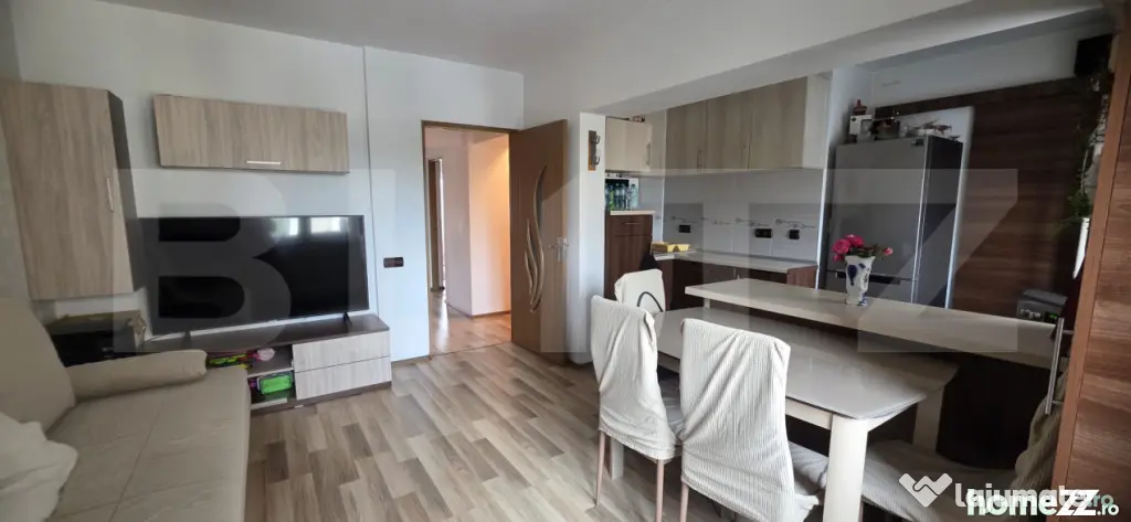 Apartament 3 camere, 63.88 mp, zona Centrală - Targoviste (Dambovita)