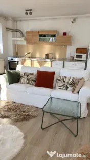 Apartament 2 camere, 58 mp, parcare, 2 balcoane | zona Flori 