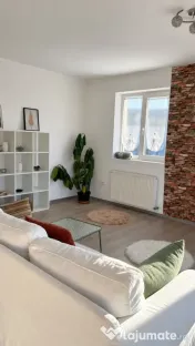 Apartament 2 camere, 58 mp, parcare, 2 balcoane | zona Flori 