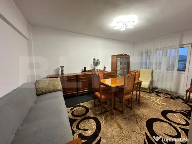 Apartament 3 camere decomandat, central, lângă Kaufland ?? - Hunedoara (Hunedoara)
