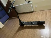 Vand trotineta electrica ninebot E3 ,fara defect, utilizata putin 