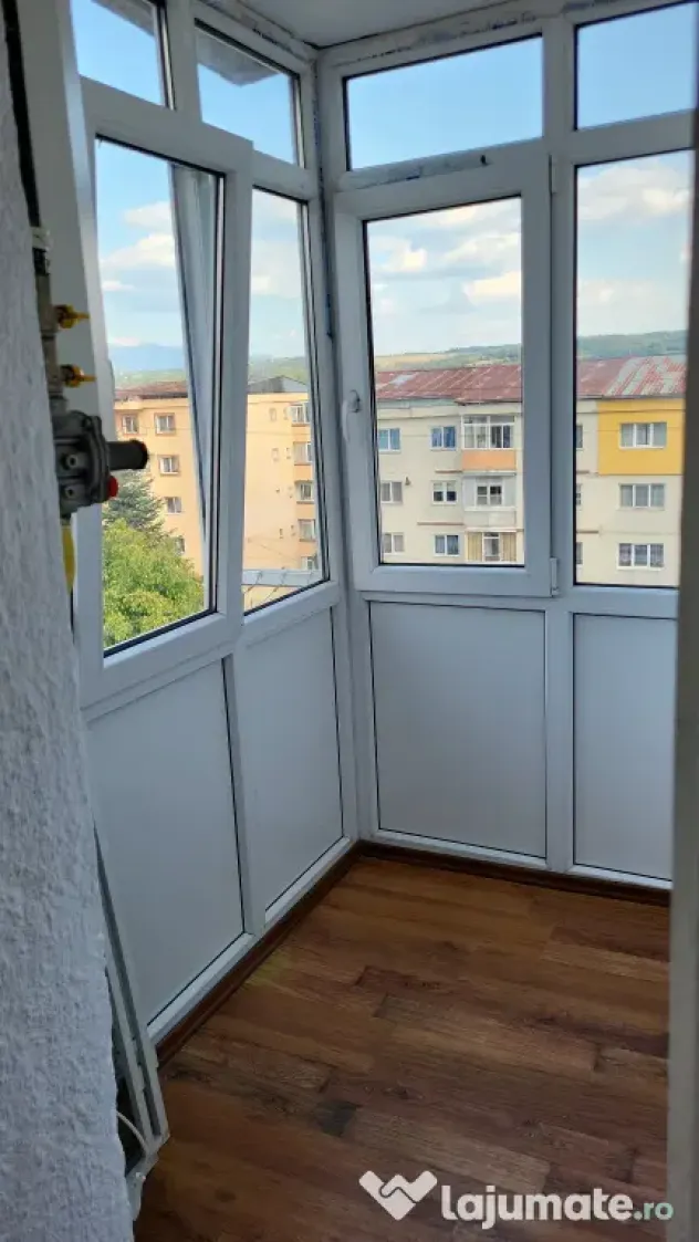 Apartament decomandat 2 camere Grui