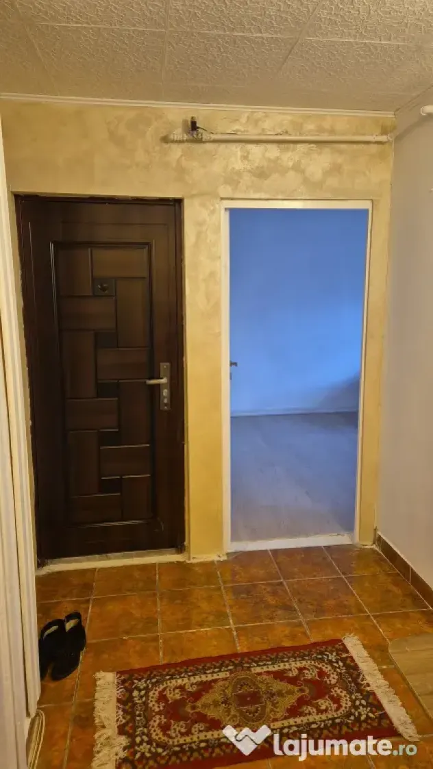 Apartament decomandat 2 camere Grui