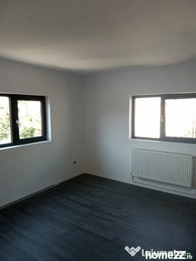 Casa noua Parter si Etaj zona centrala
