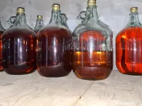 Palinca de gutui.palinca de pere
