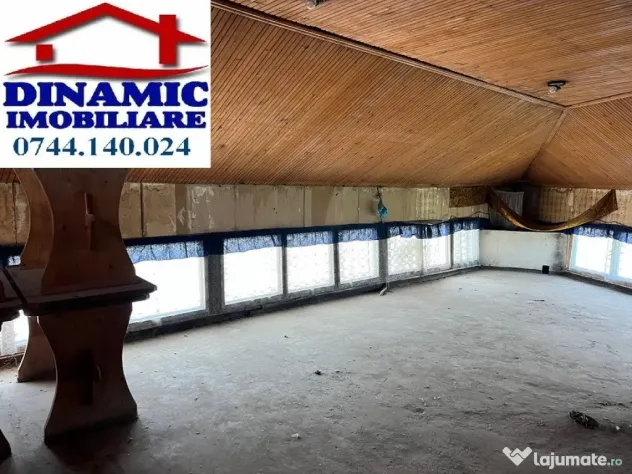 Hală Str. Izvoare. Preț 45000 eur