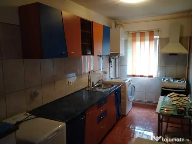 De inchiriat 2 camere Take Ionescu