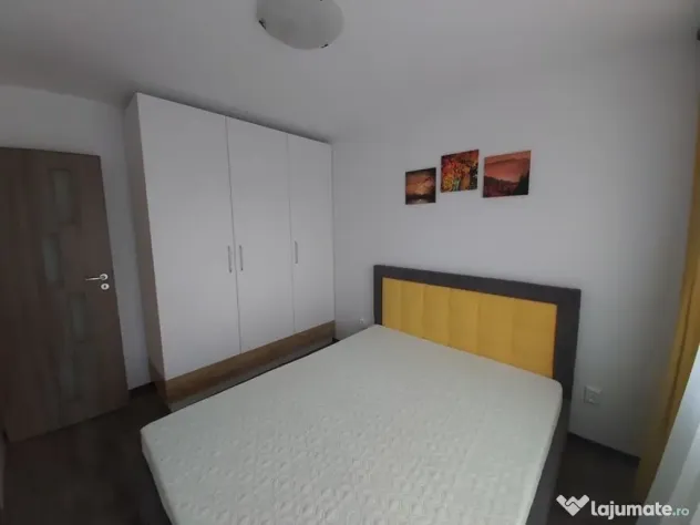 1 camera zona Lipovei