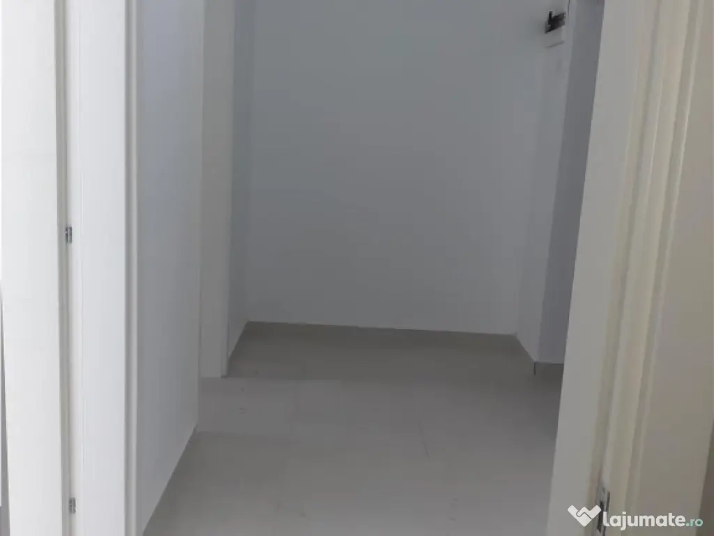 Garsoniera Dotari Premium Incalzire in Pardoseala Ansamblu N