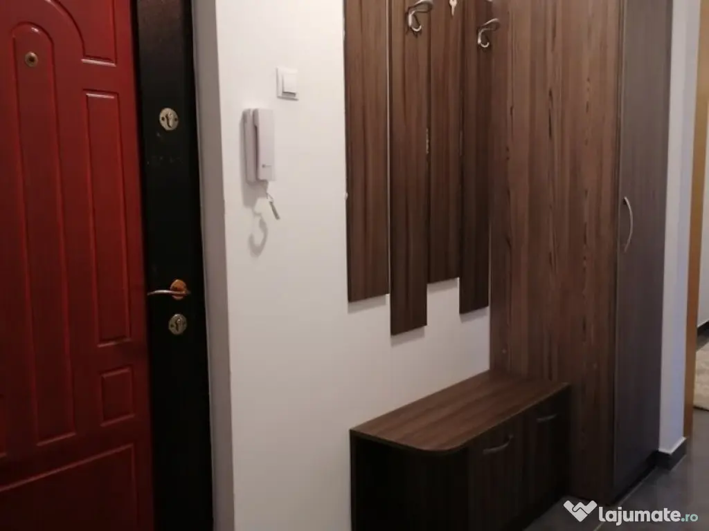 Parcul Tineretului, Ap. 3 cam.decom,et.intermediar!