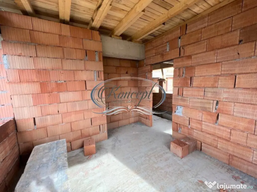 Ansamblu de case cu panorama, in Baciu