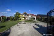 Vila cu 6 camere, 952 mp teren, Saucesti, Bacau 