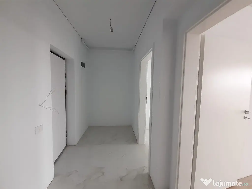 Garsoniera decomandata 46 mp