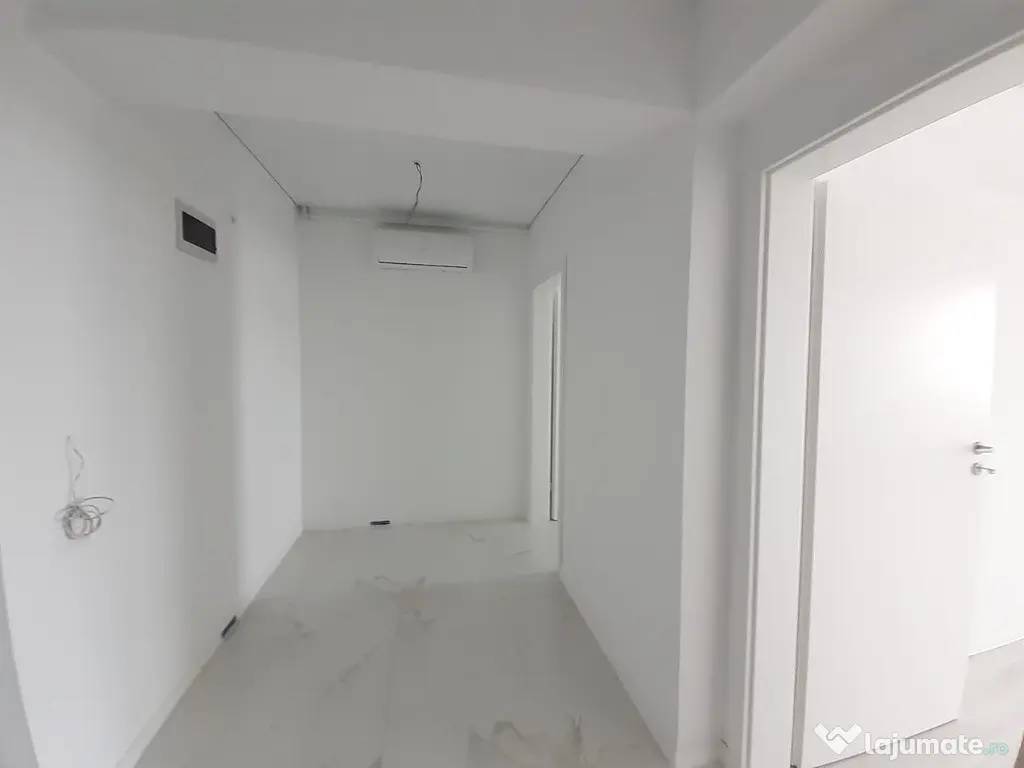 Garsoniera decomandata 46 mp