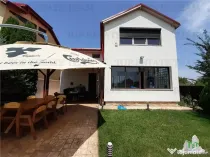 Vila 4 camere mobilata in Domnesti