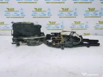 Broasca incuietoare usa stanga fata 7059973 BMW Seria 1 E81