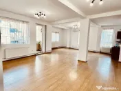 Vatra Luminoasa spatiu birouri in vila 