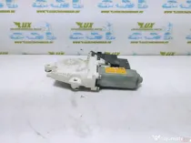 Motoras geam stanga spate 1c0959811a Volkswagen VW Golf 4 [