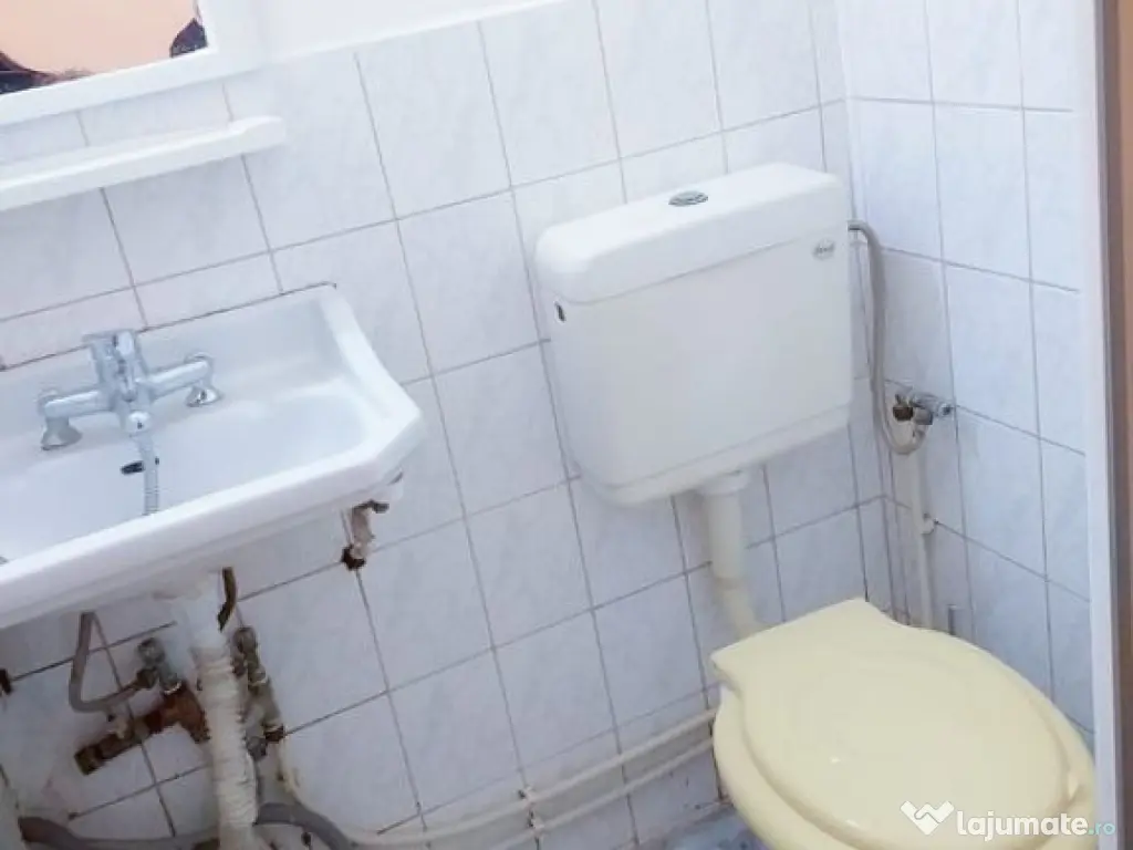 Garsoniera pe strada Marius Nemtoc