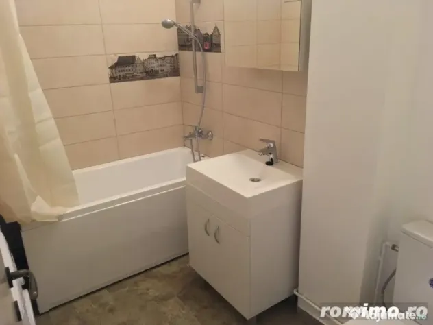 Apartament cu 2 camere decomandat, zona Medicina