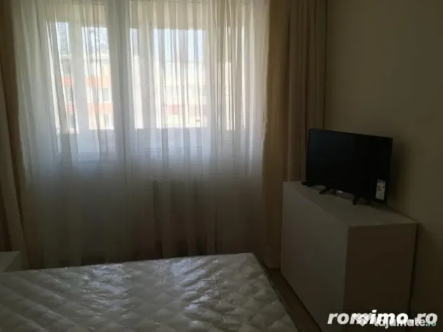 Apartament cu 2 camere decomandat, zona Medicina