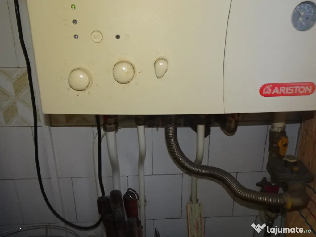 Apartament 2 camere in Deva, zona Piata Centrala, decomandat,50 mp