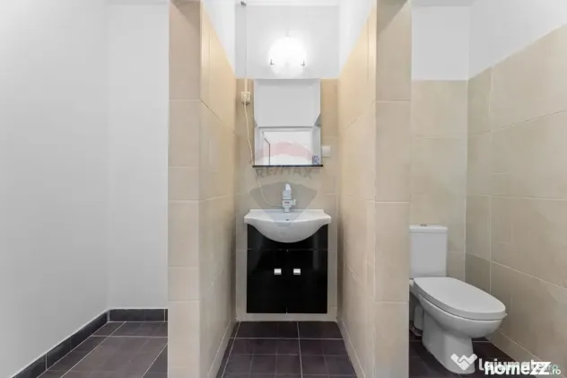 Spațiu comercial de închiriat 57 mp ultracentral Arad