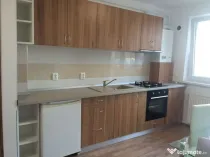 Inchriez apartament 1 camera