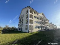 Apartament de 2 camere cu balcon si boxa etajul 2 zona Picto