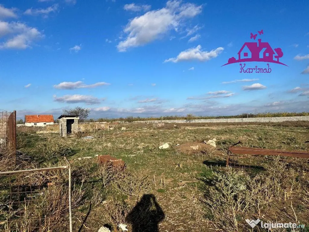 Teren industrial si o constructie pe structura metalica