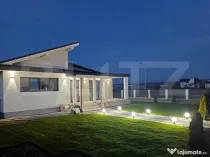 2 Case individuale cu design modern JUCU KM 17, 125mp utili,