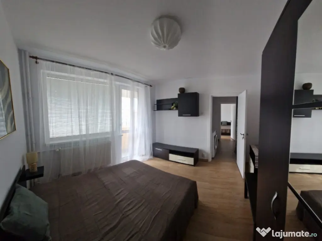 Apartament 3 camere, semidecomandat, Marasesti,Dimitrie Cantemir