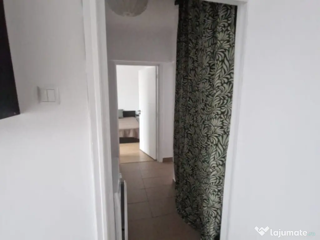 Apartament 3 camere, semidecomandat, Marasesti,Dimitrie Cantemir