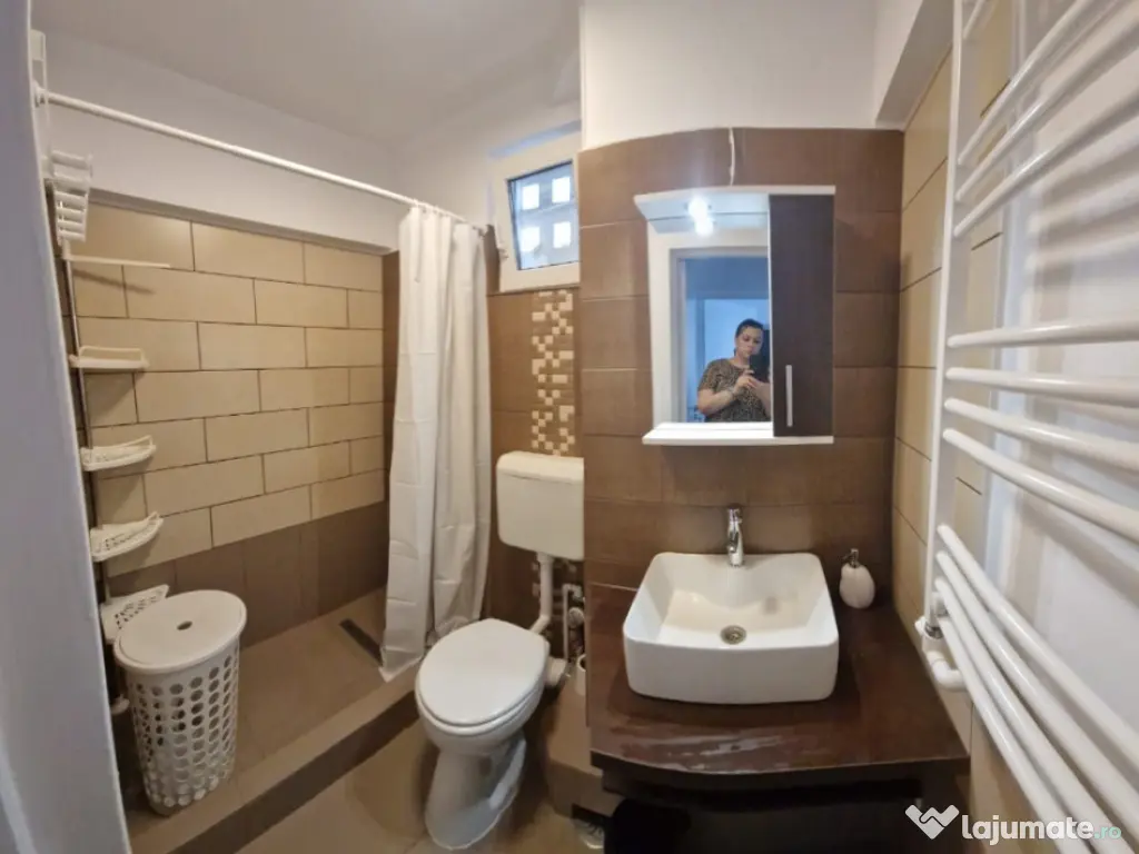 Apartament 3 camere, semidecomandat, Marasesti,Dimitrie Cantemir