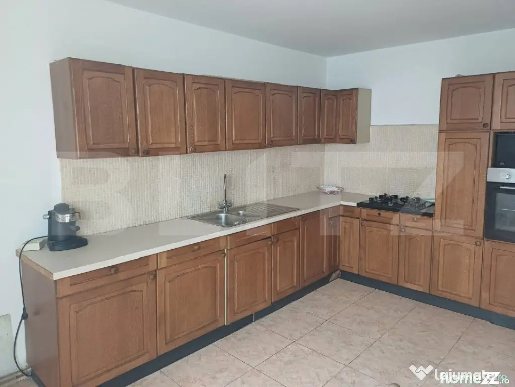 Vila individuala, 9 camere, teren 700mp in Turda! - Turda (Cluj)