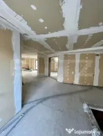 Apartament cu destinatii multiple, semifinisat, 227 mp, zona