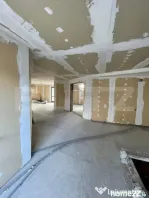 Apartament cu destinatii multiple, semifinisat, 227 mp, zona