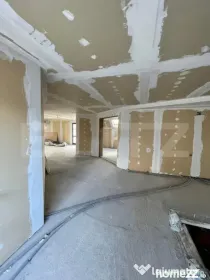 Apartament cu destinatii multiple, semifinisat, 227 mp, zona